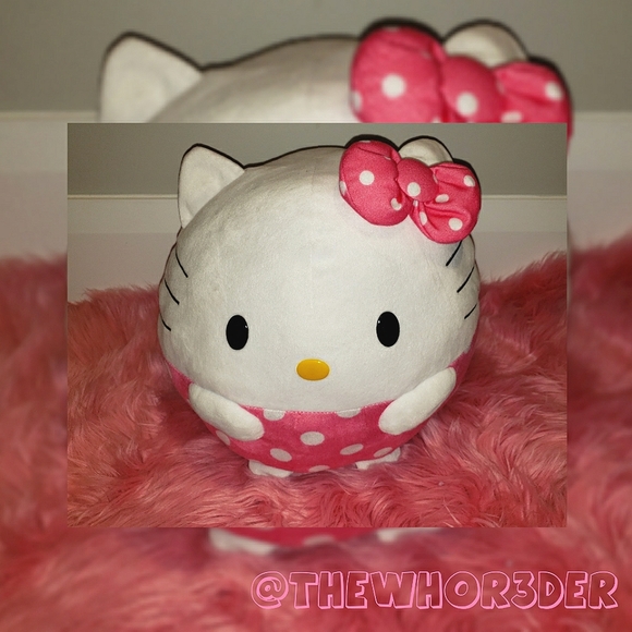 Hello Kitty Other - TY Hello Kitty Beanie Ball🎀
